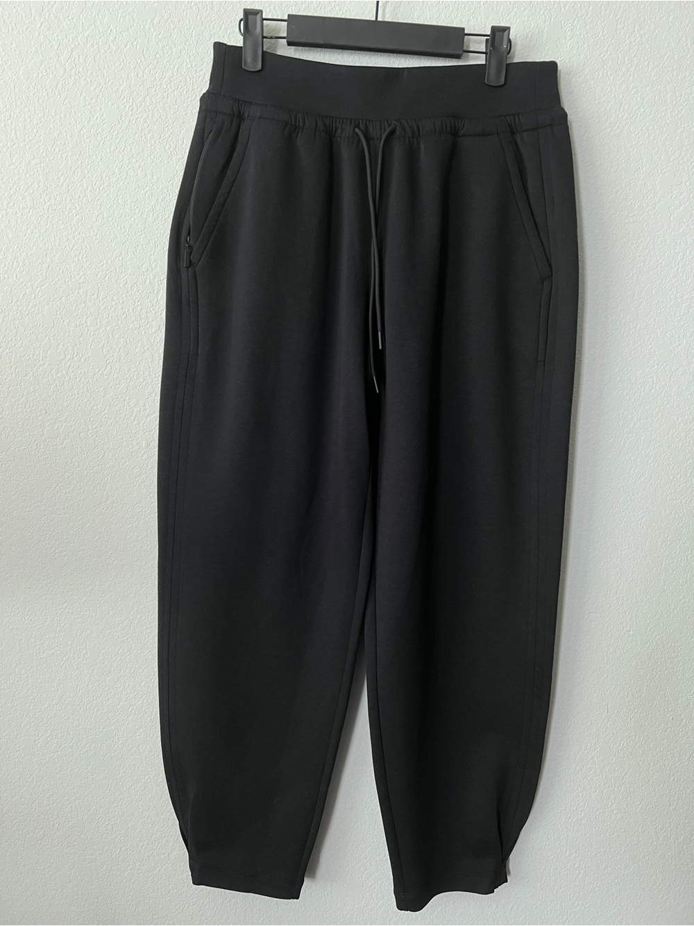 Athleta Allure High Rise Jogger Black Size Medium